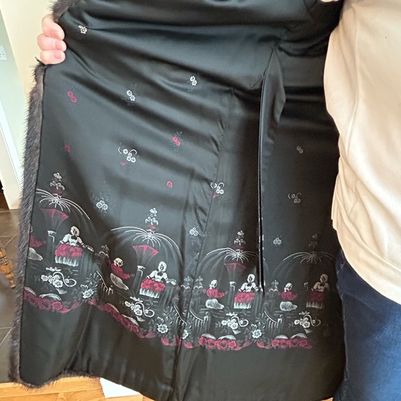 Mink coat and matching hat full length - Picture 10 of 10